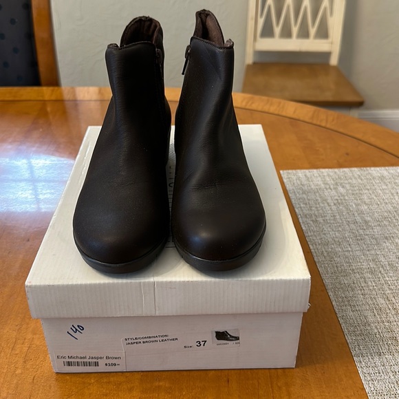 Eric Michael | Shoes | Eric Michael Womans Bootie | Poshmark